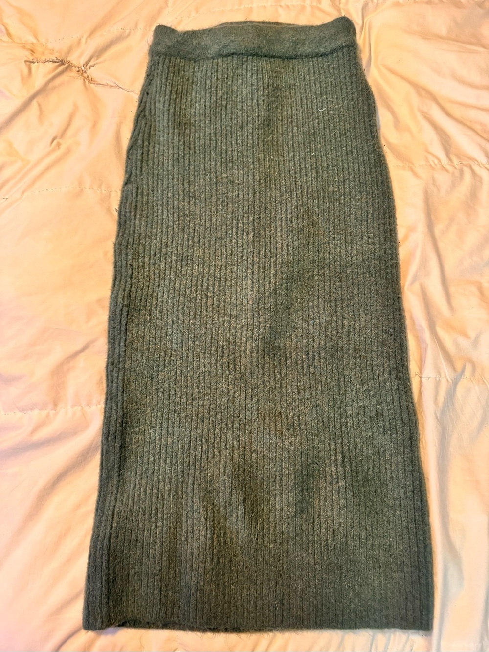 Zara Ribbed Knit Maxi Skirt in Olive Green